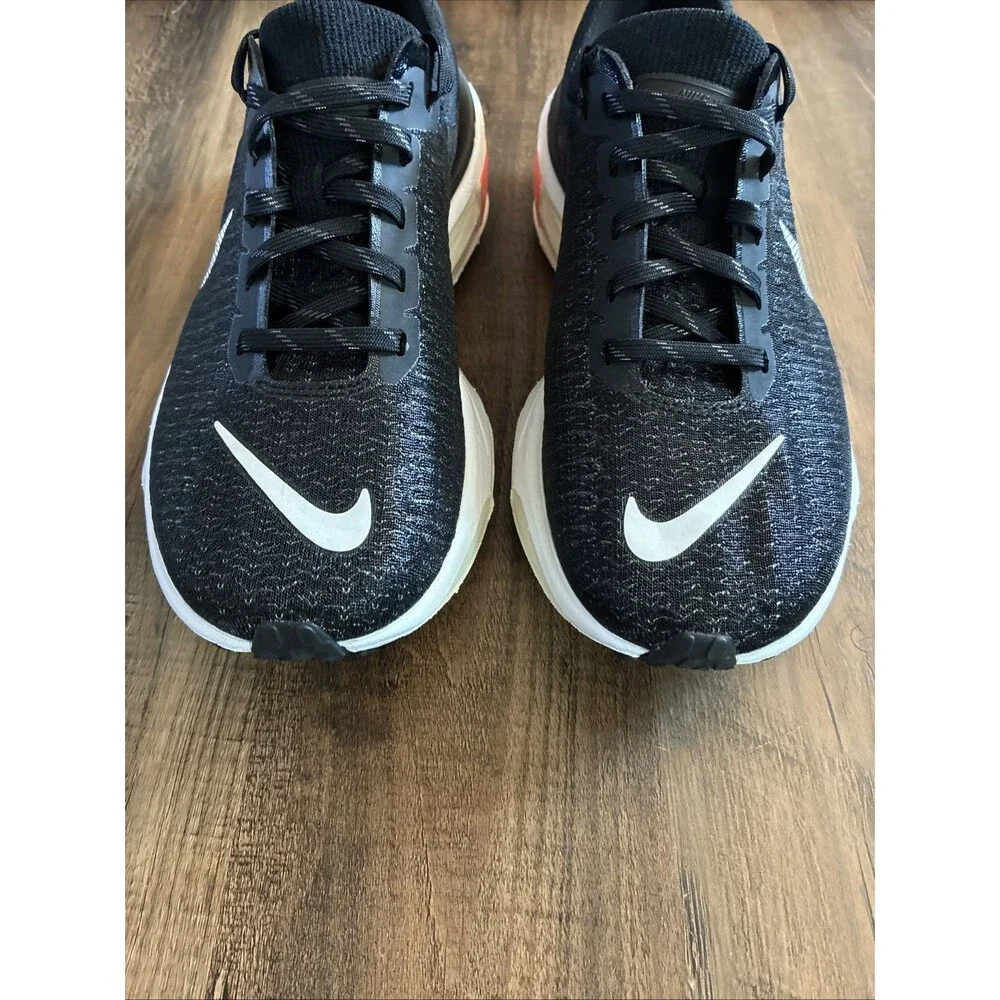 Nike ZoomX Invincible Run Flyknit 3 Black White Women Size 9.5 DR2660-001 - Picture 4 of 7